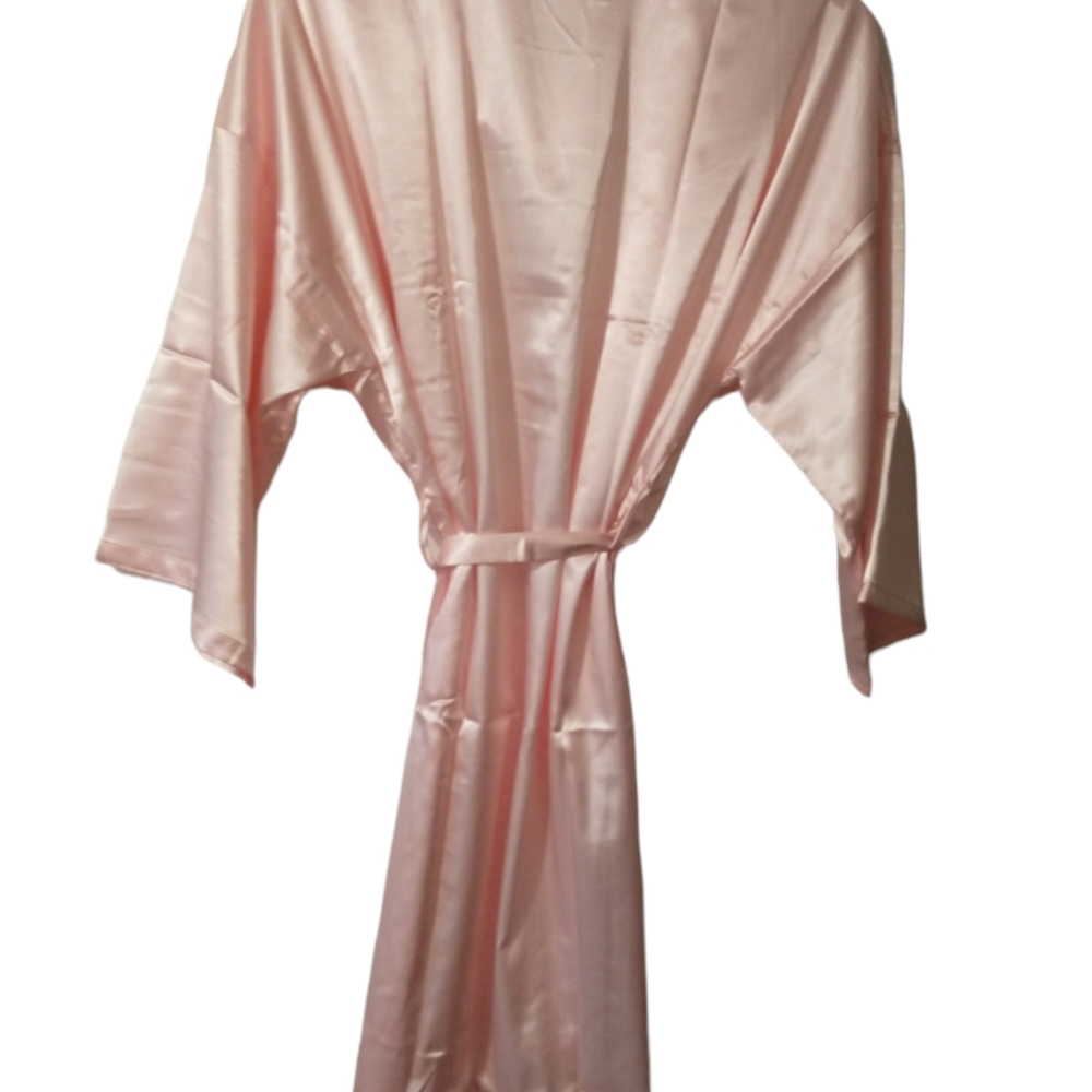 Simple Satch Pink Satin Robe - Picture 3 of 6